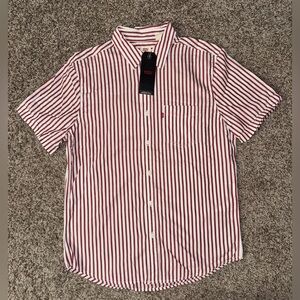 Levi’s men red pinstripe button up T-shirt